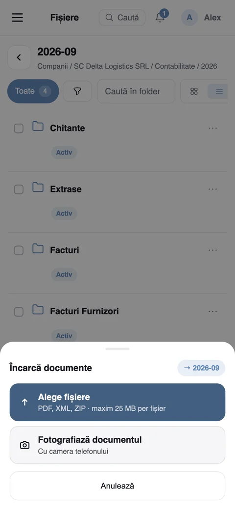 Flux pe telefon: dosarele lunii și fereastra de încărcare, cu opțiunea de a fotografia documentul